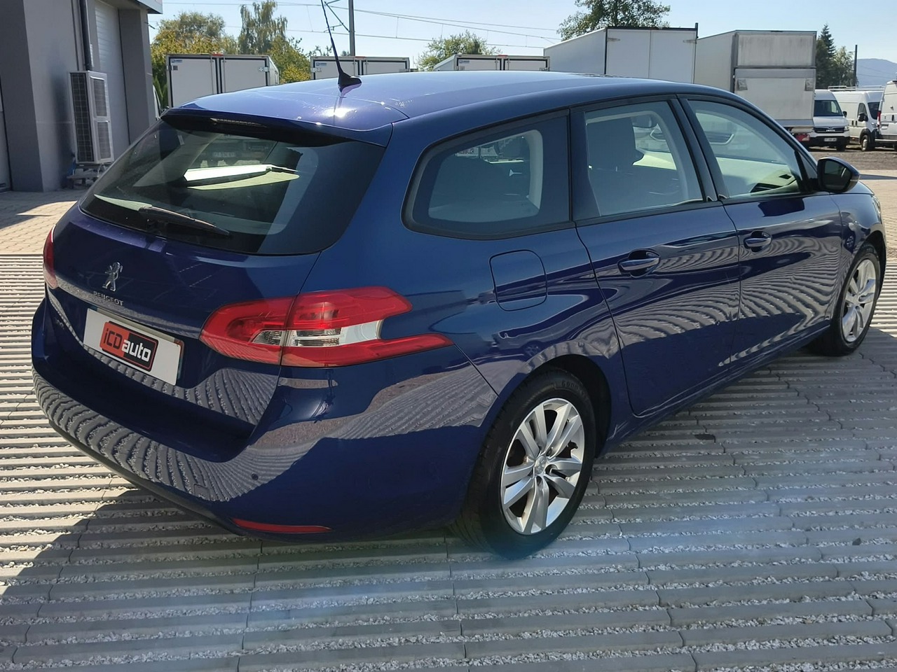 Peugeot 308 - obrazek 7
