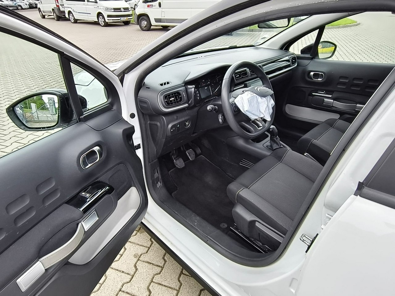 Citroen C3 - obrazek 12
