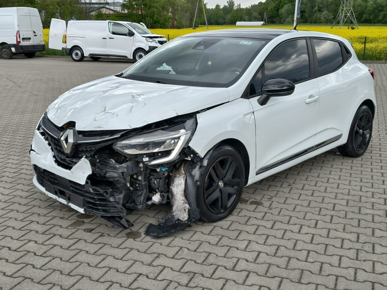 Renault Clio - obrazek 3