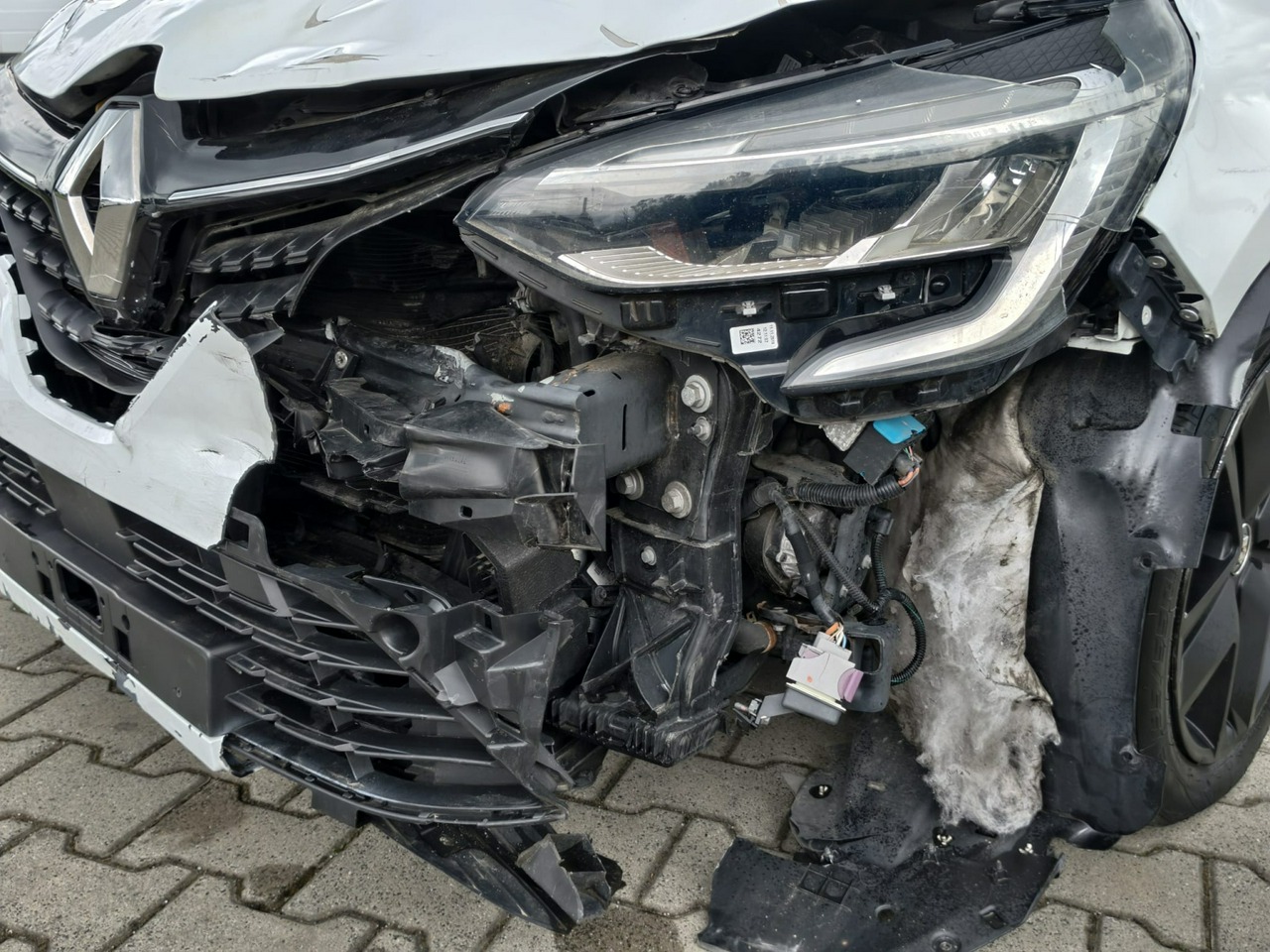 Renault Clio - obrazek 18