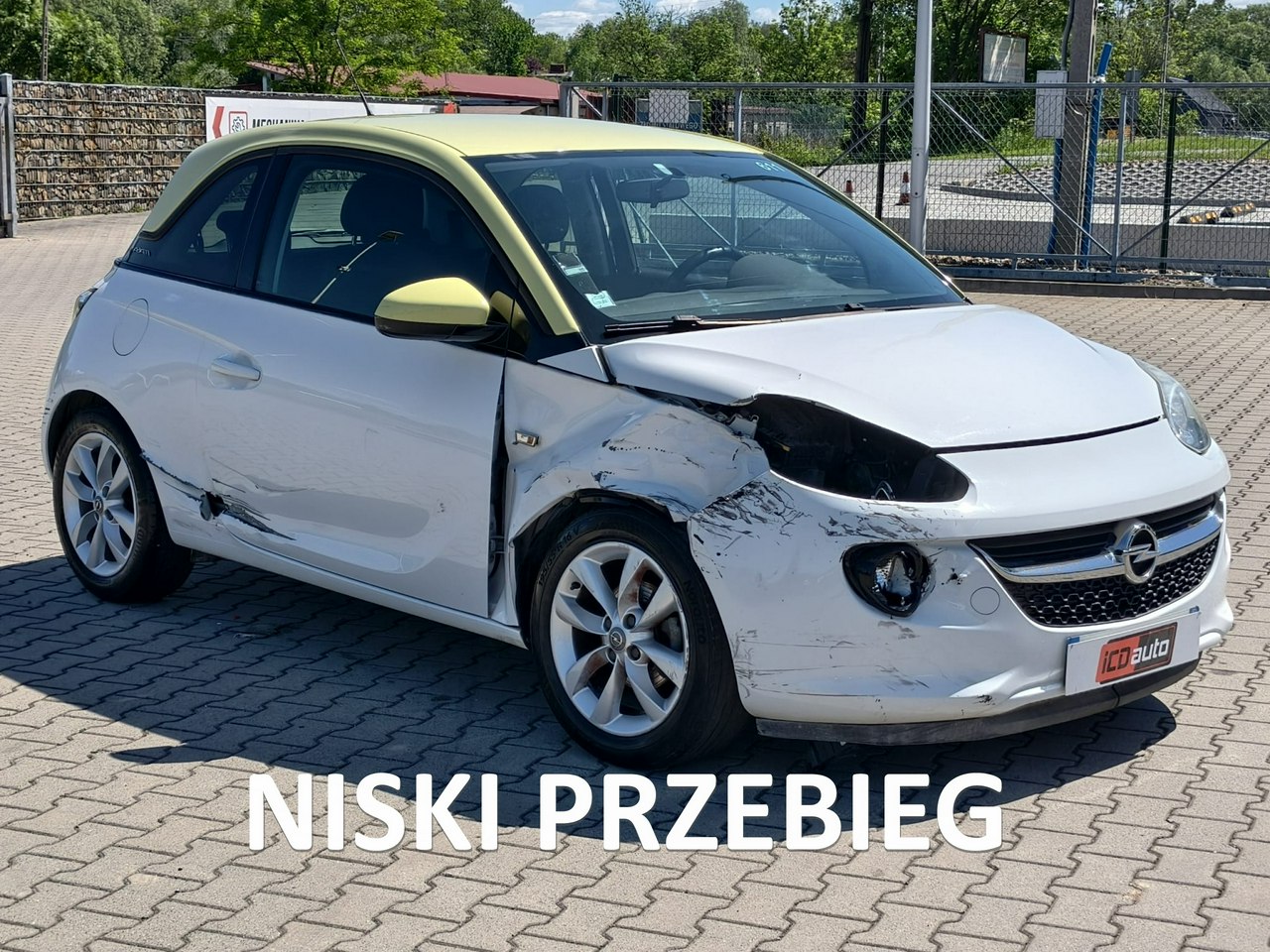 Opel Adam