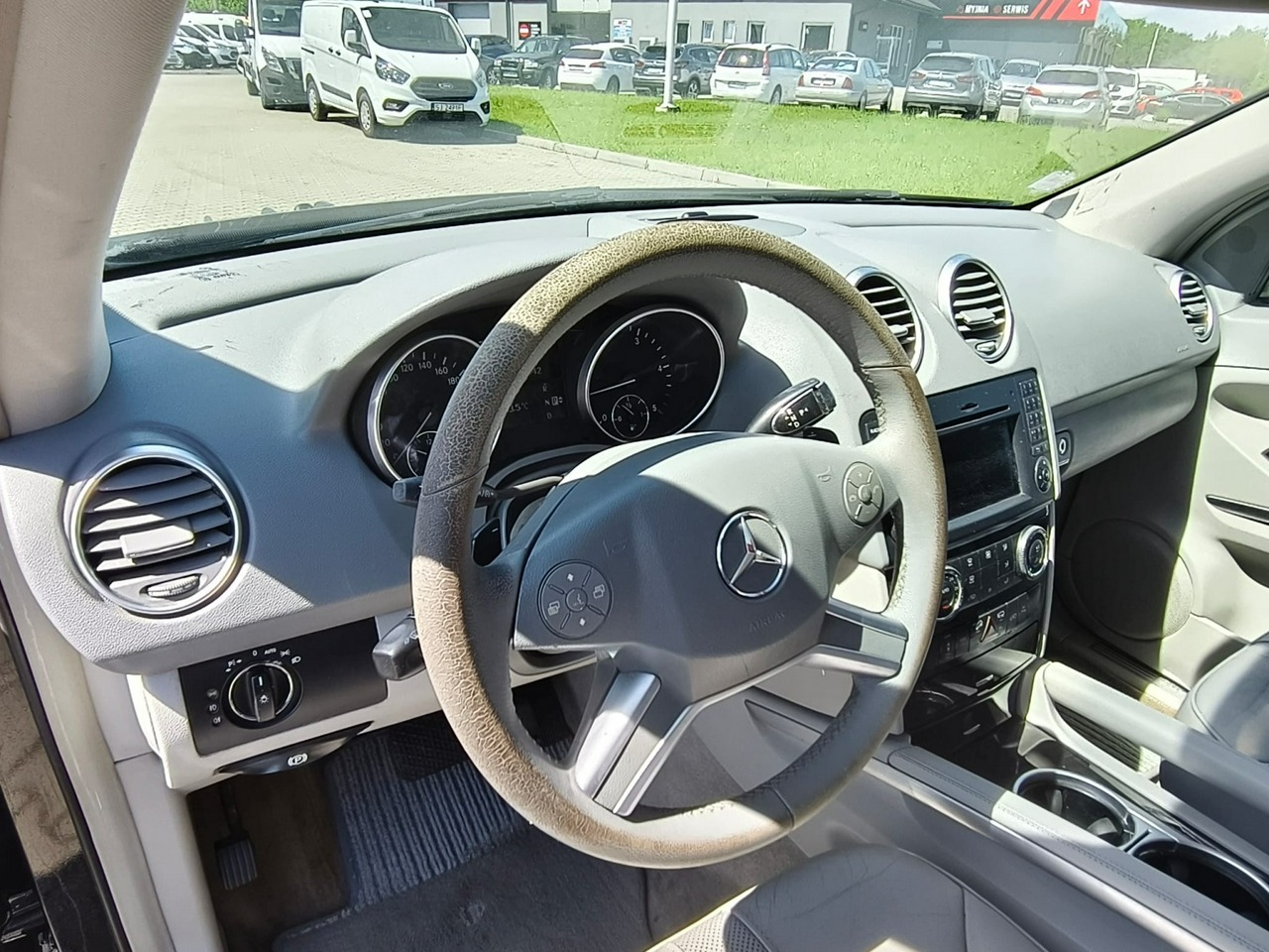 Mercedes ML 320 - obrazek 10