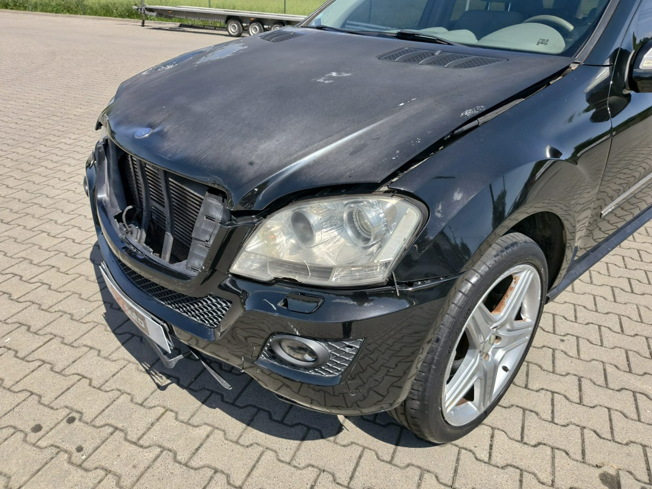 Mercedes ML 320 - obrazek 27