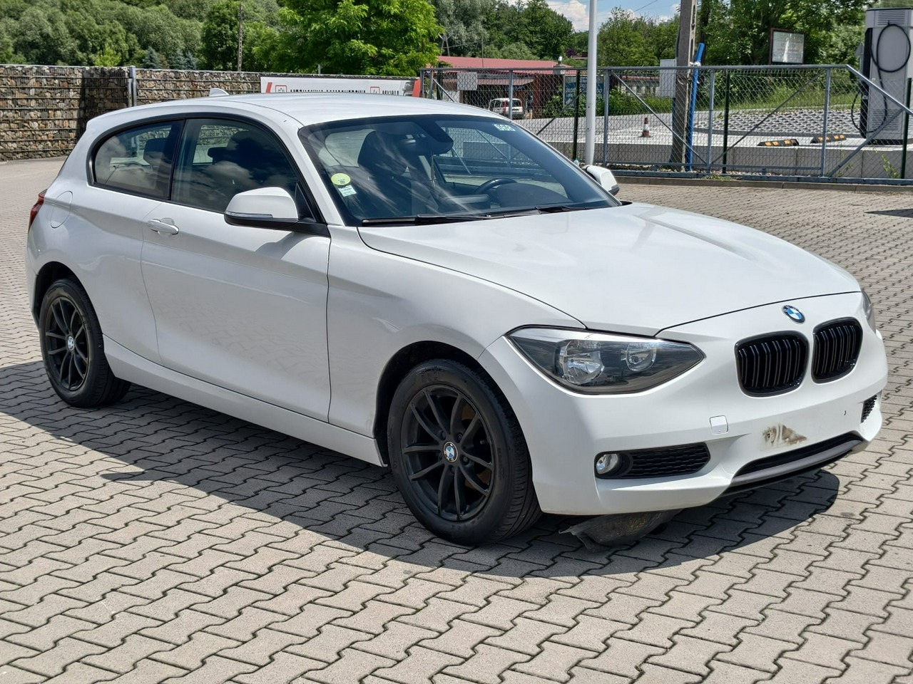 BMW 114