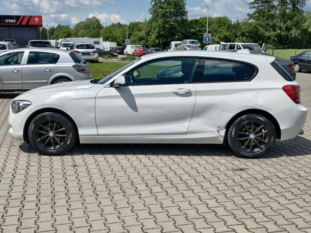 BMW 114 - obrazek 4
