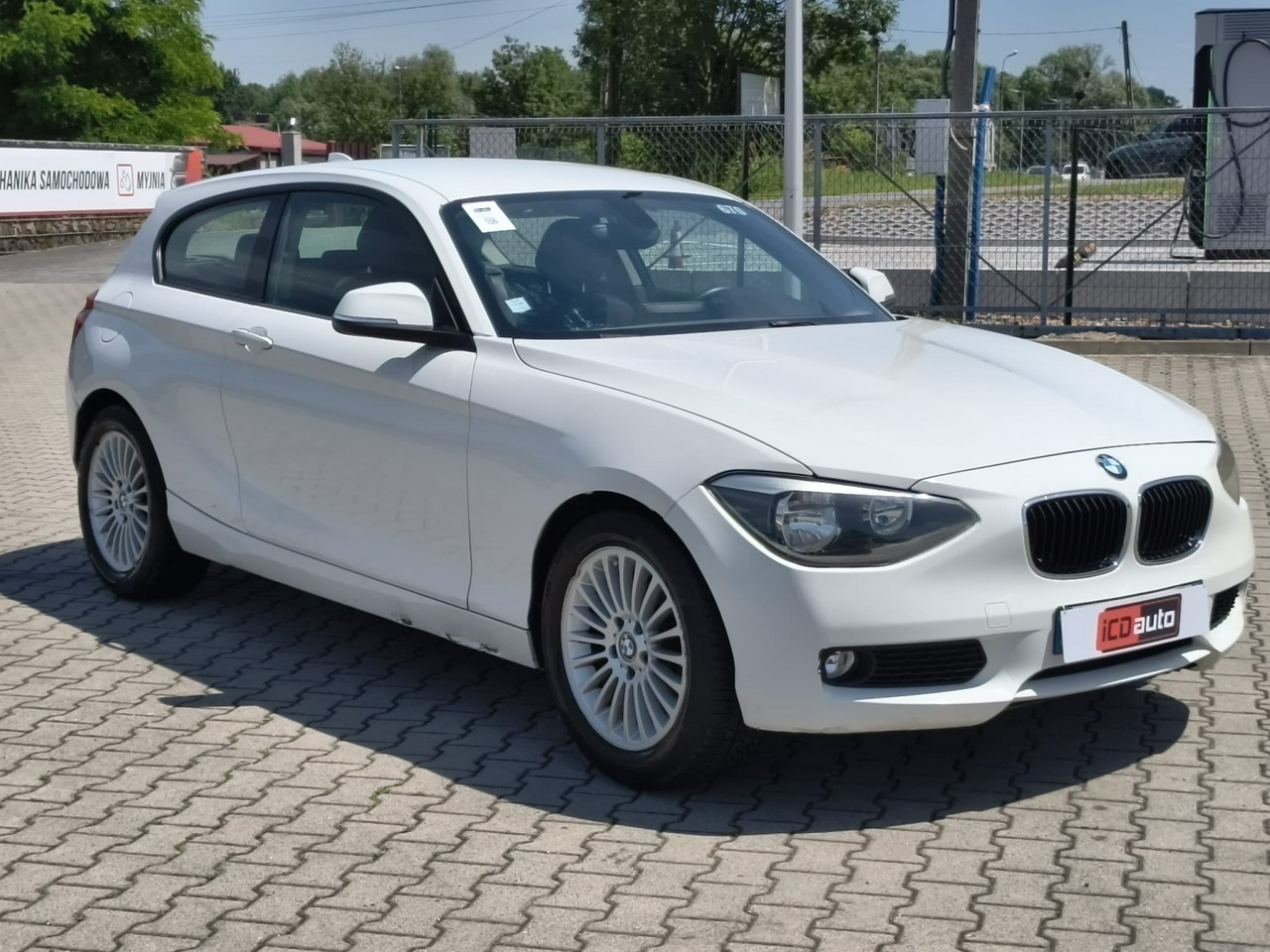 BMW 118