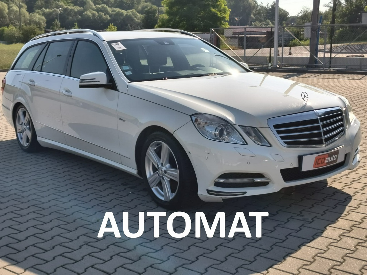 Mercedes E 300