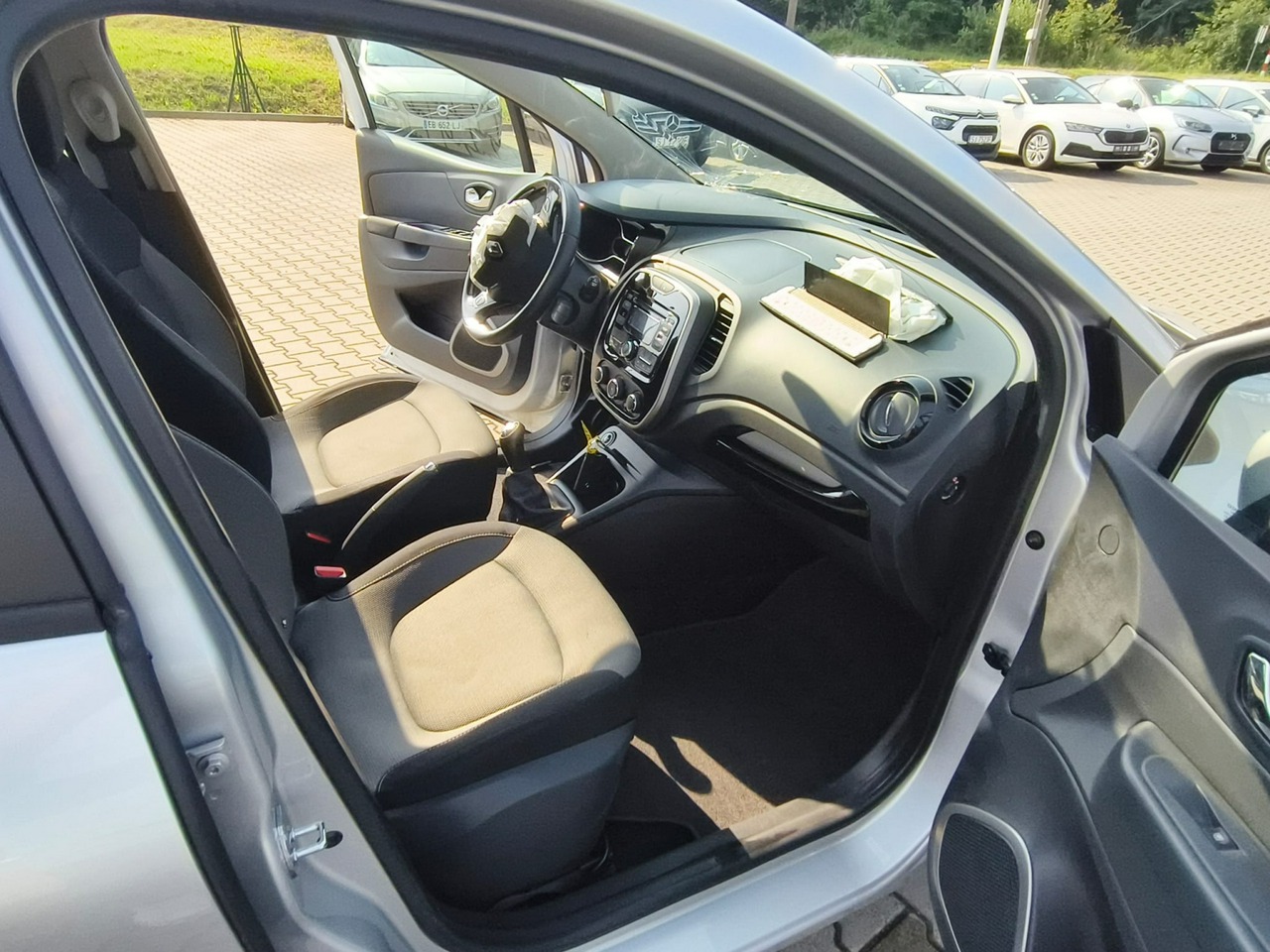 Renault Captur - obrazek 13