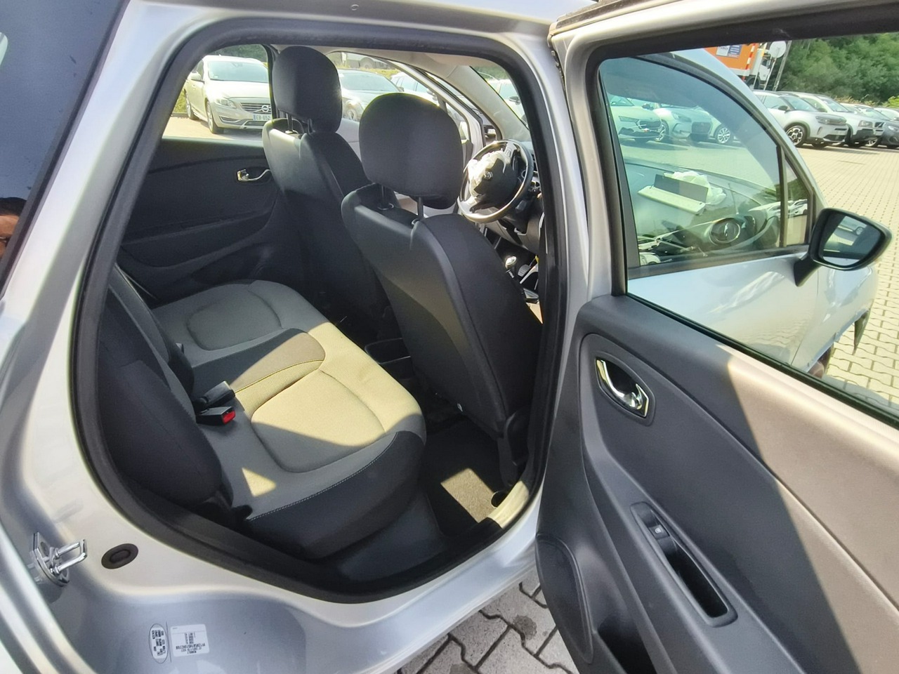 Renault Captur - obrazek 14