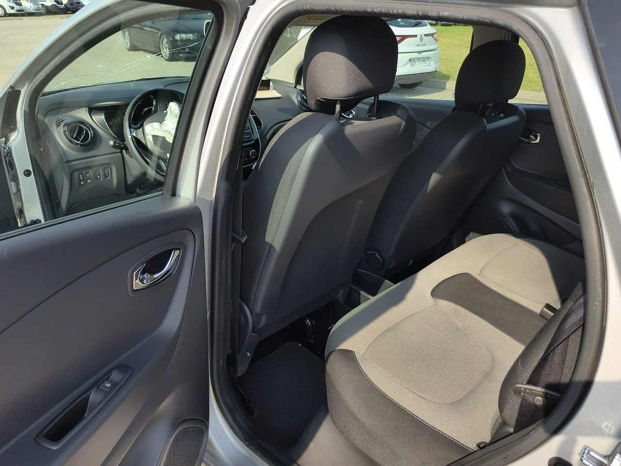 Renault Captur - obrazek 15