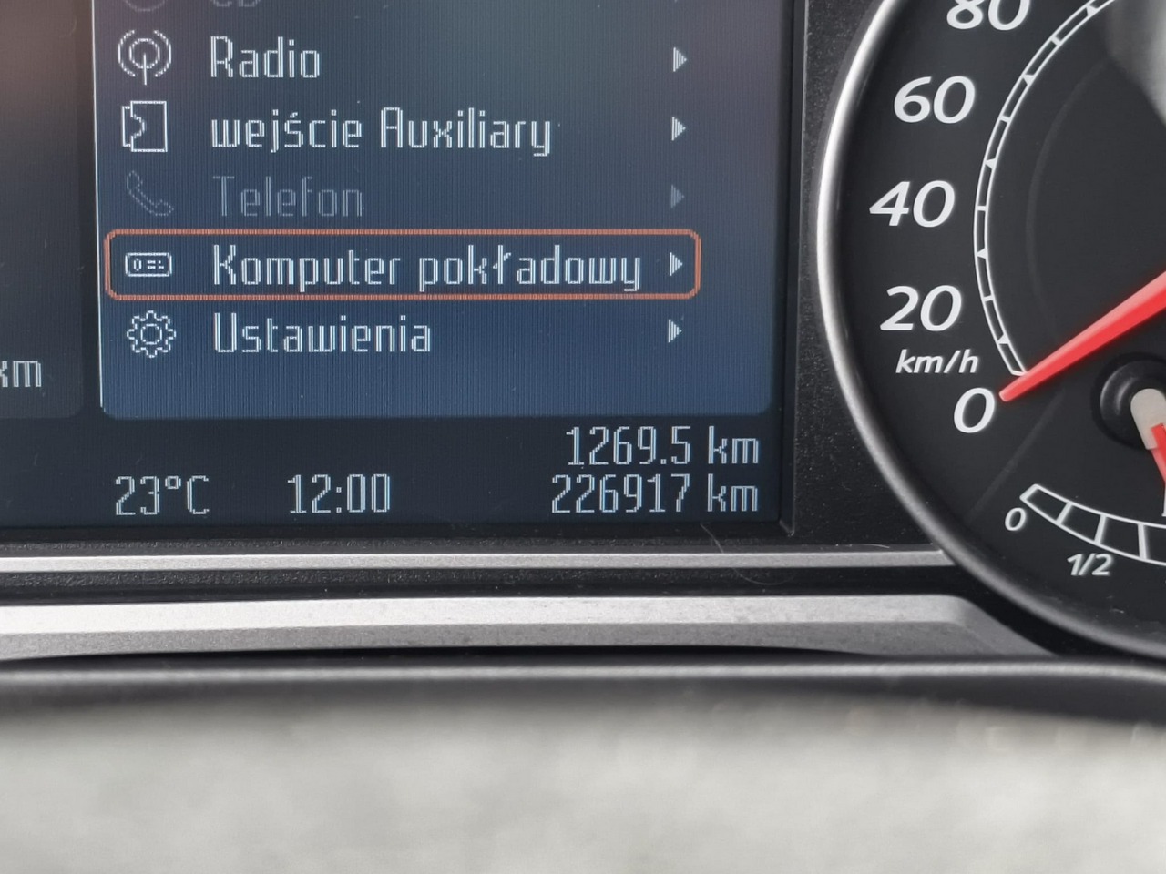 Ford S-Max - obrazek 13