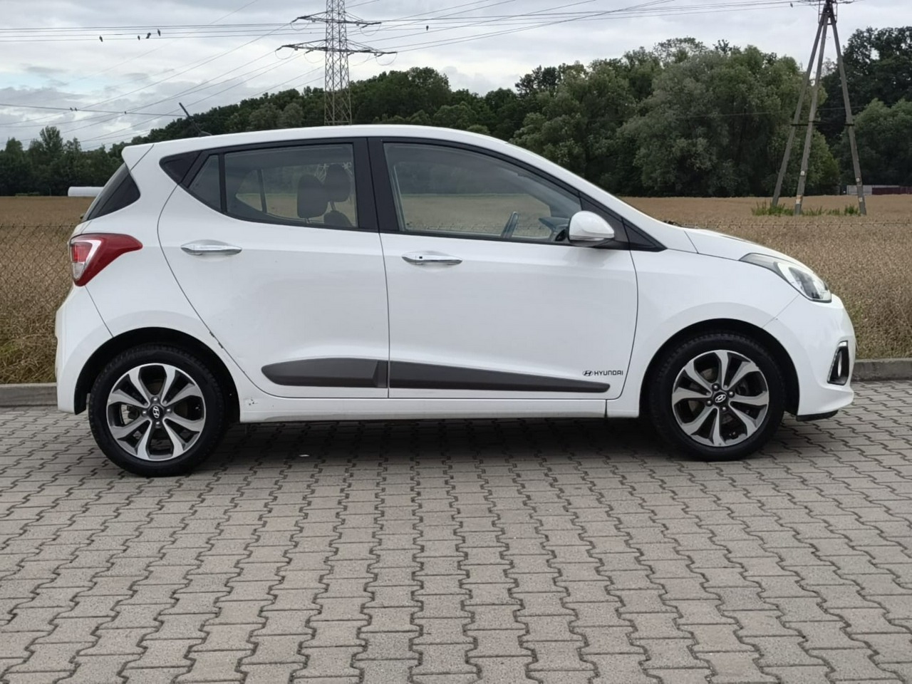 Hyundai i10 - obrazek 8