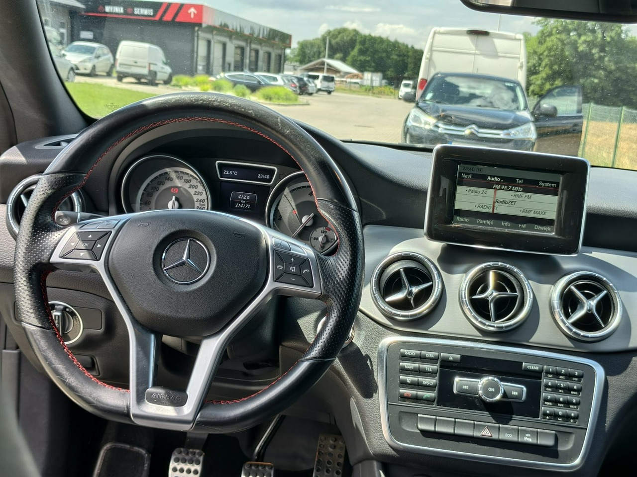 Mercedes CLA 180 - obrazek 12