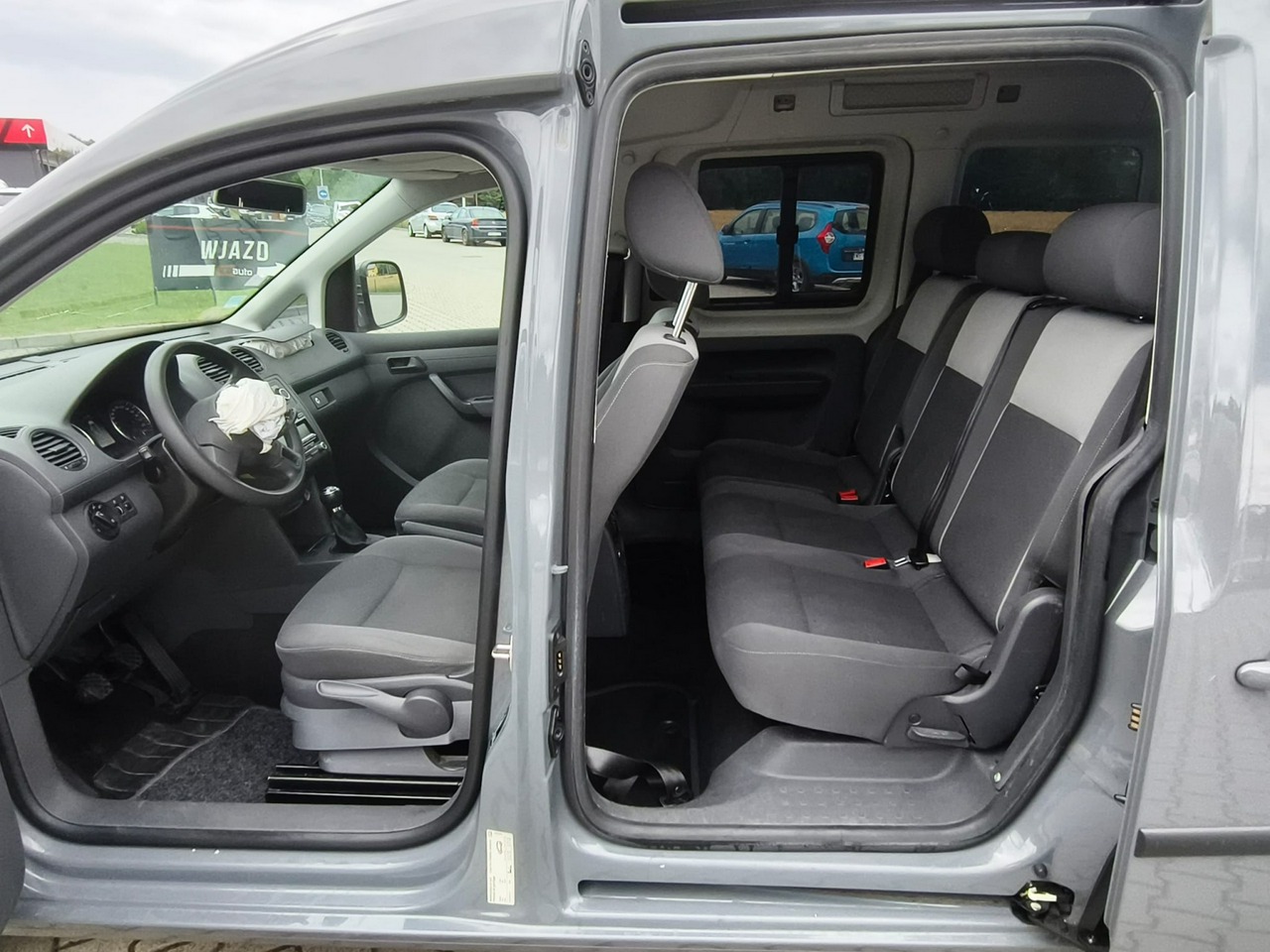 Volkswagen Caddy - obrazek 12