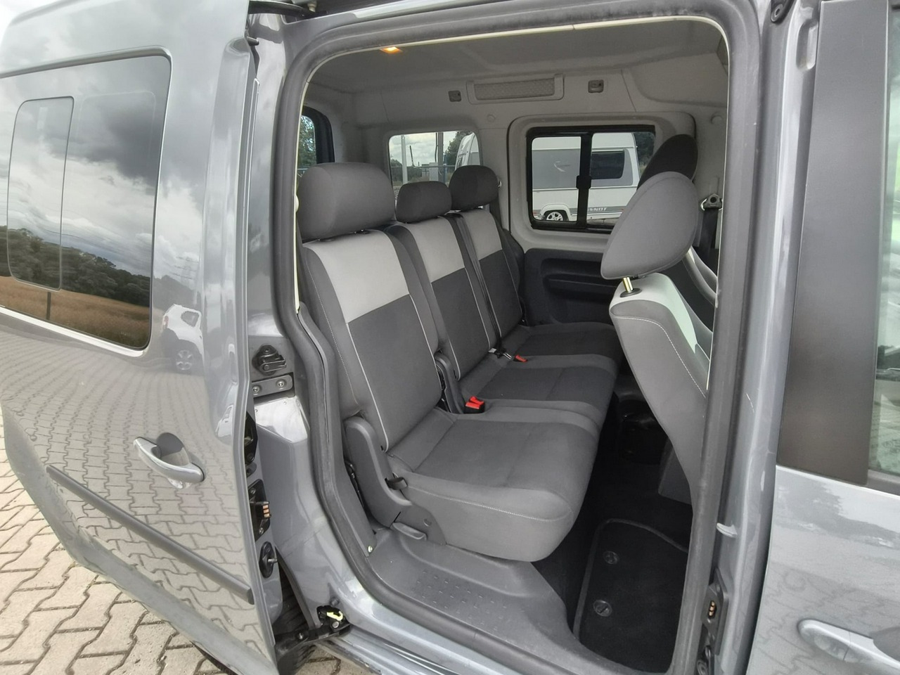 Volkswagen Caddy - obrazek 14