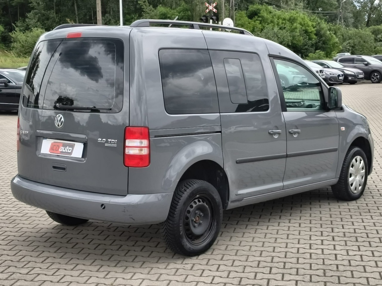 Volkswagen Caddy - obrazek 5