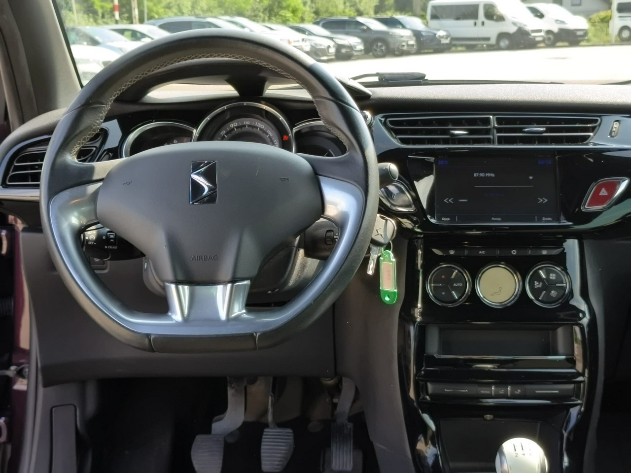 DS Automobiles DS 3 - obrazek 12