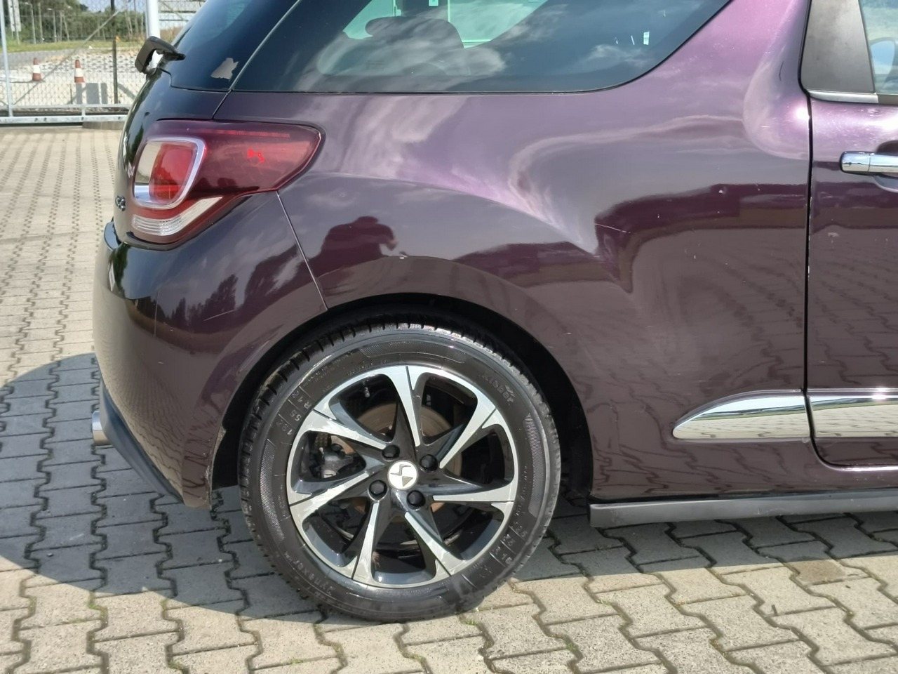 DS Automobiles DS 3 - obrazek 20