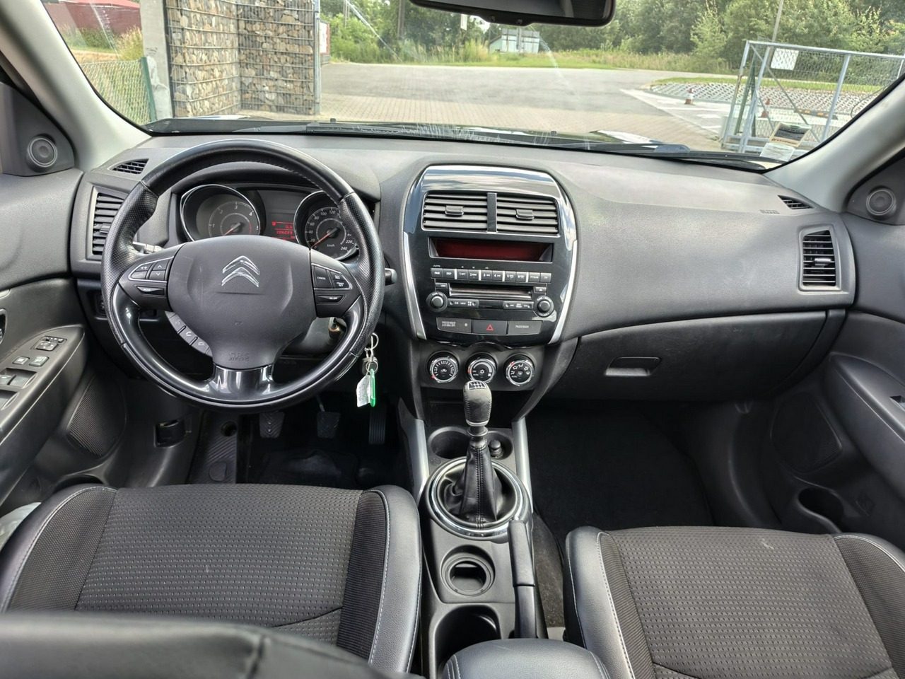 Citroen C4 Aircross - obrazek 12