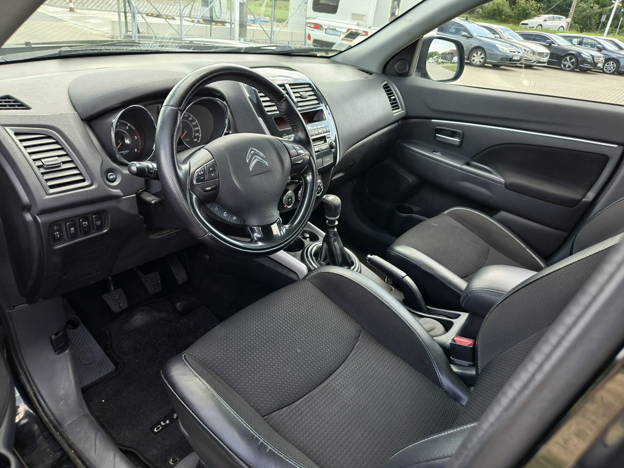 Citroen C4 Aircross - obrazek 9