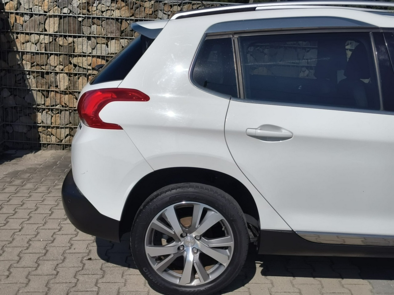 Peugeot 2008 - obrazek 20