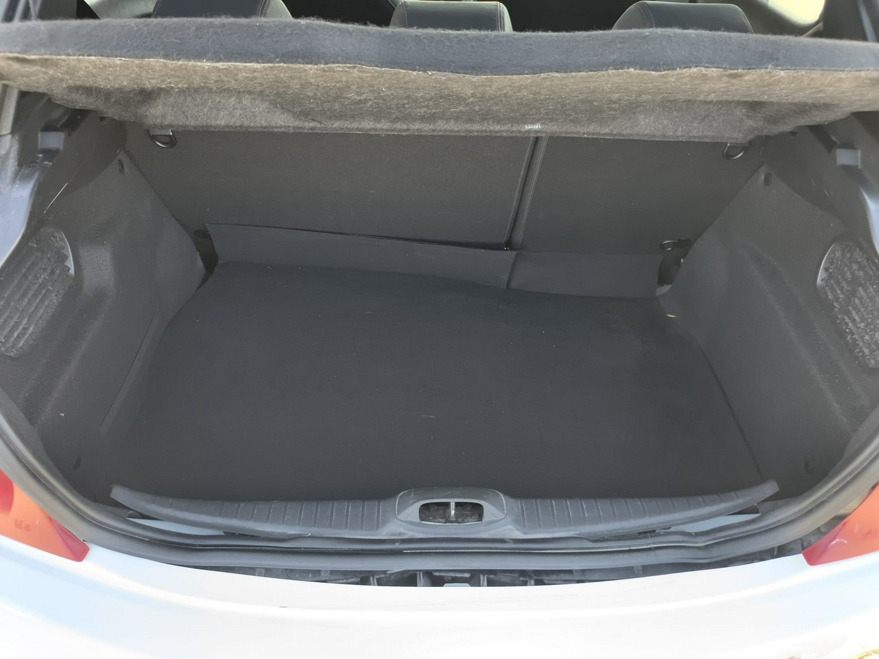 Peugeot 2008 - obrazek 19