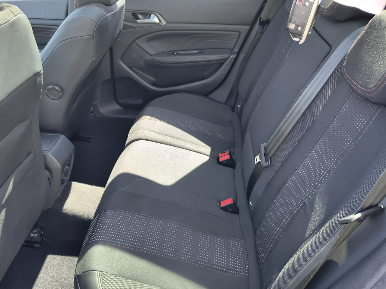 Peugeot 308 SW - obrazek 17