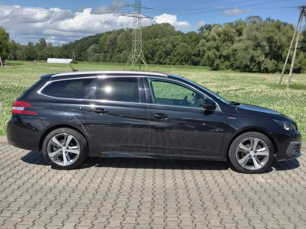 Peugeot 308 SW - obrazek 8