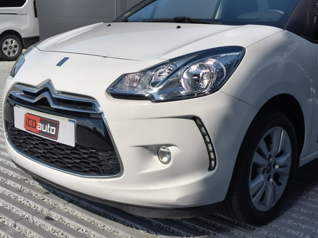 DS Automobiles DS 3 - obrazek 27