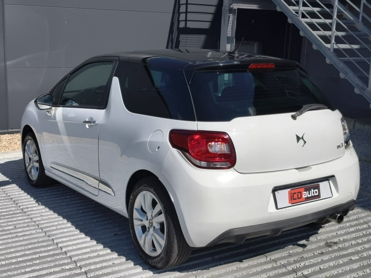 DS Automobiles DS 3 - obrazek 5