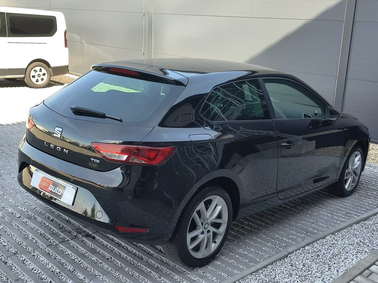 Seat Leon - obrazek 7