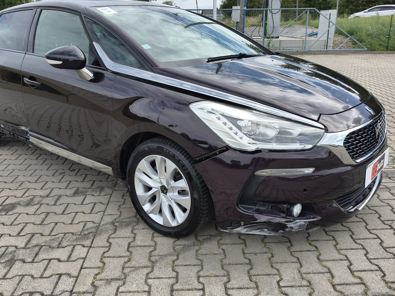DS Automobiles DS 5 - obrazek 19