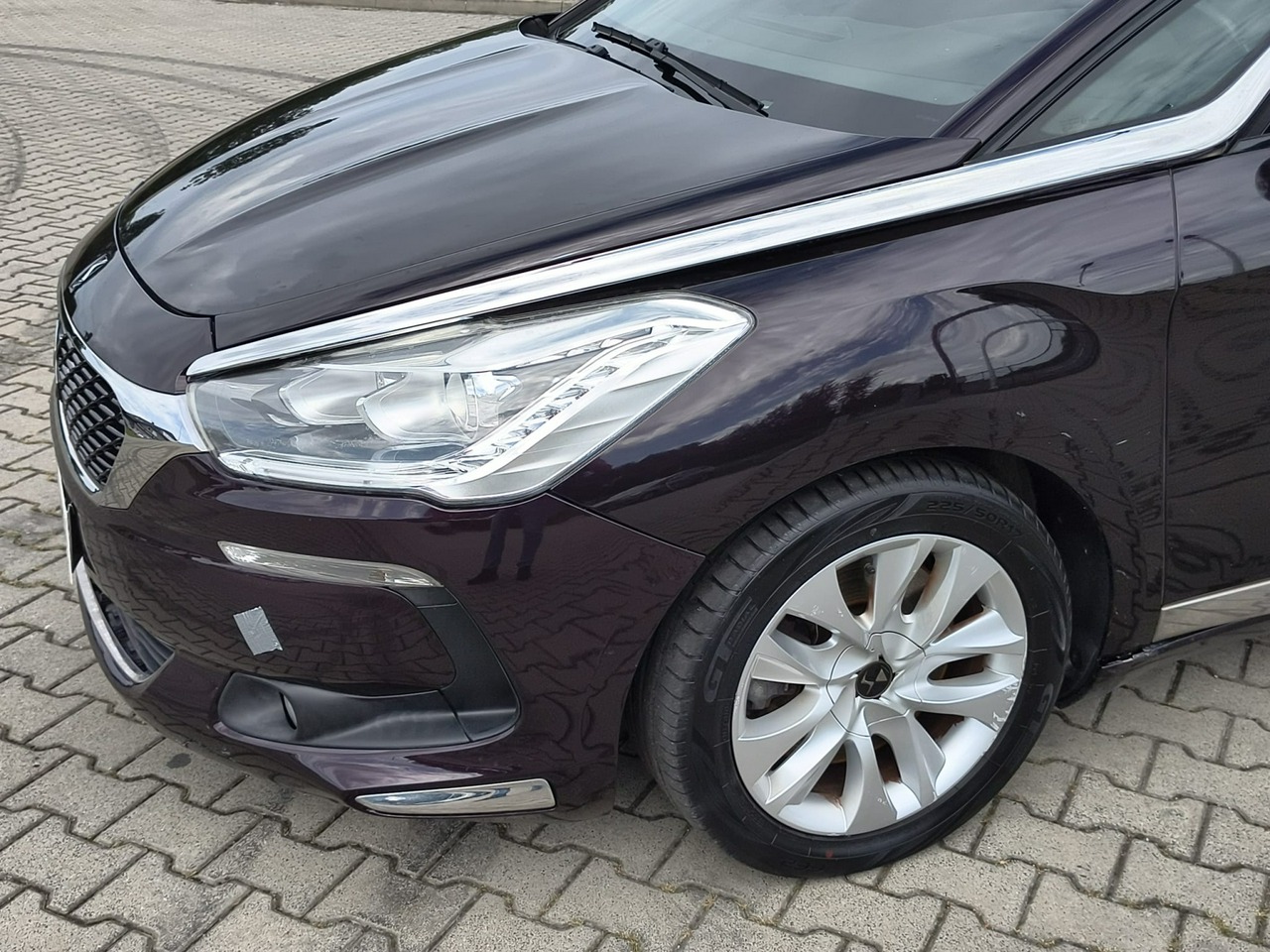DS Automobiles DS 5 - obrazek 21