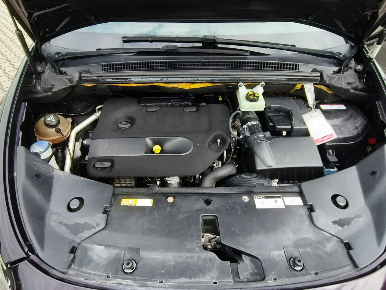 DS Automobiles DS 5 - obrazek 20