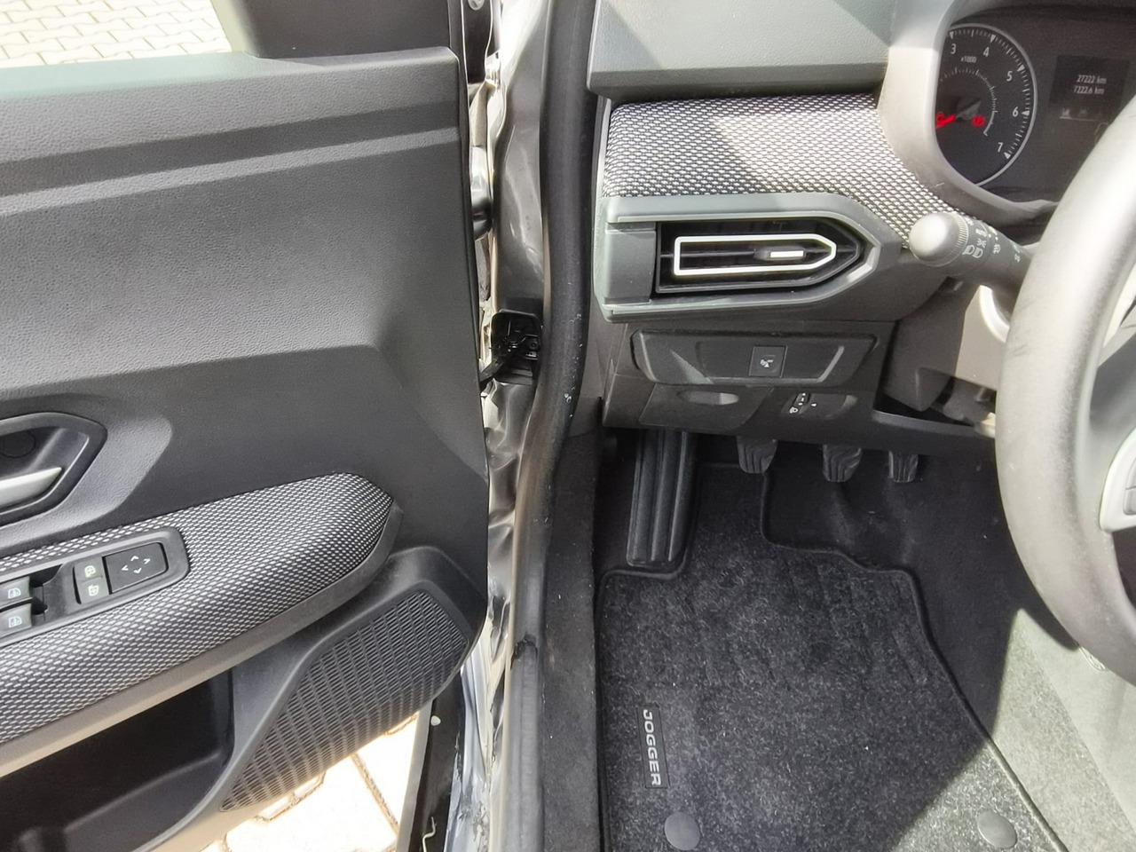 Dacia Jogger - obrazek 20
