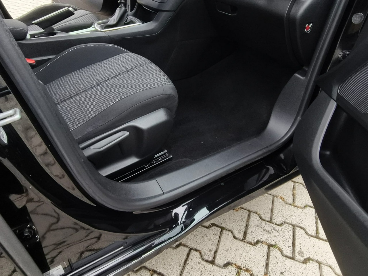 Peugeot 308 - obrazek 18