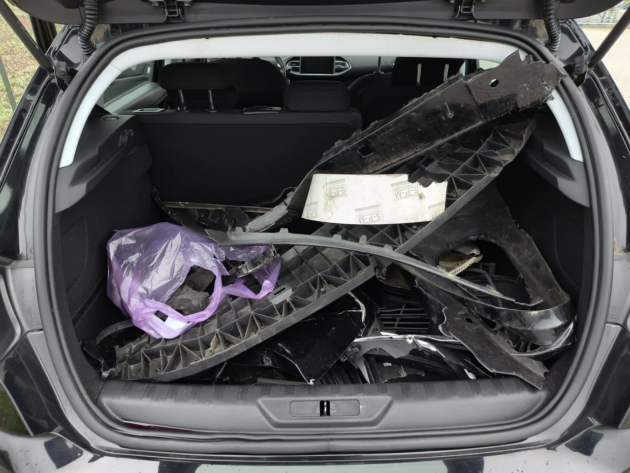 Peugeot 308 - obrazek 19