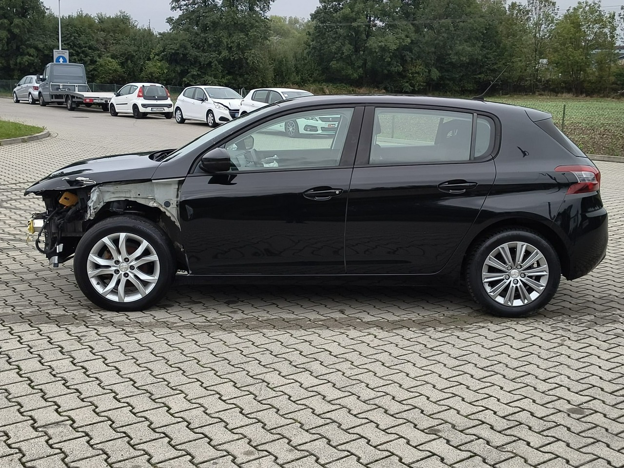 Peugeot 308 - obrazek 4