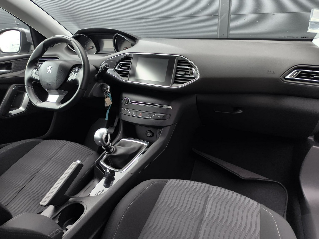 Peugeot 308 - obrazek 14