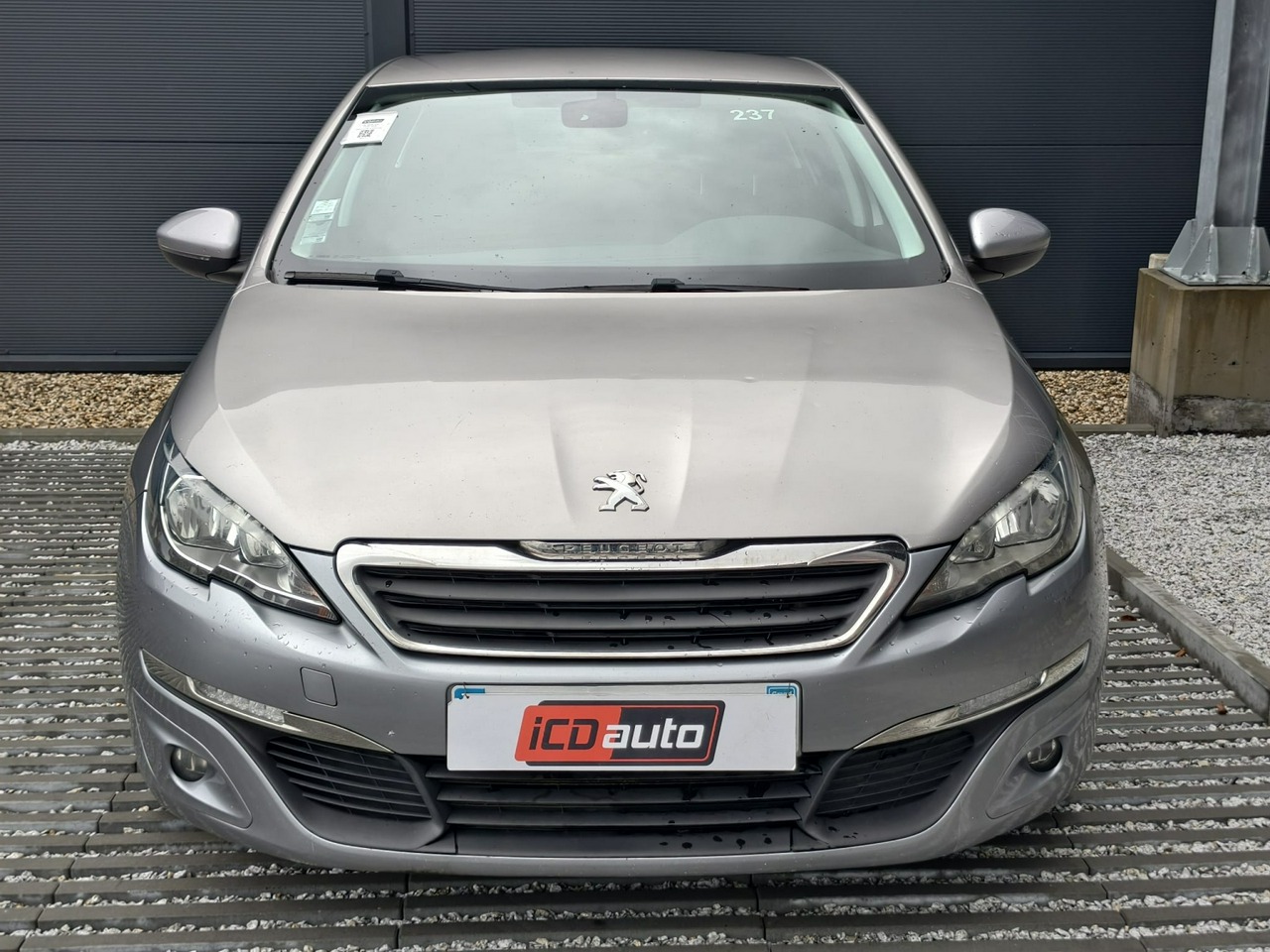 Peugeot 308 - obrazek 2