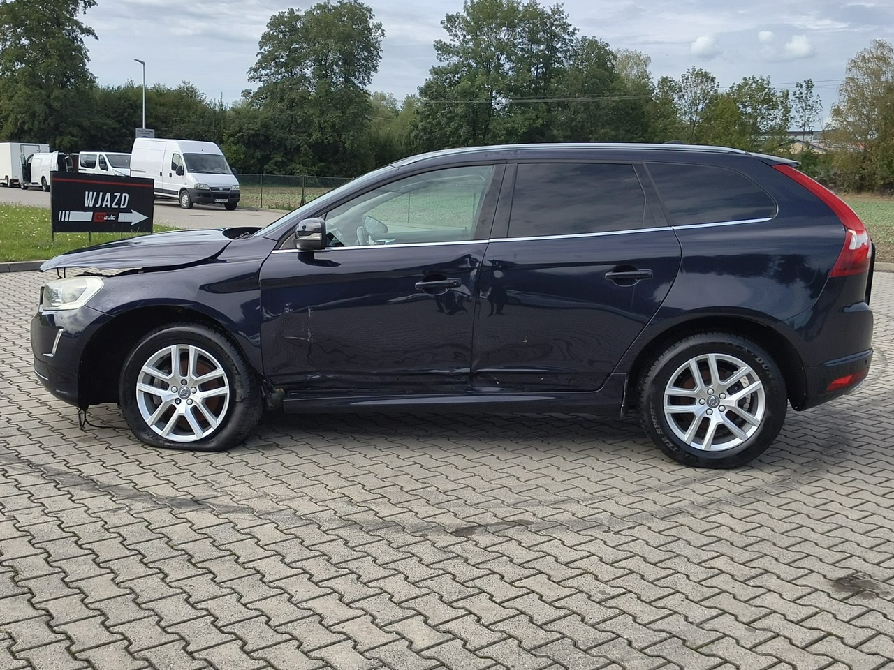 Volvo XC 60 - obrazek 4
