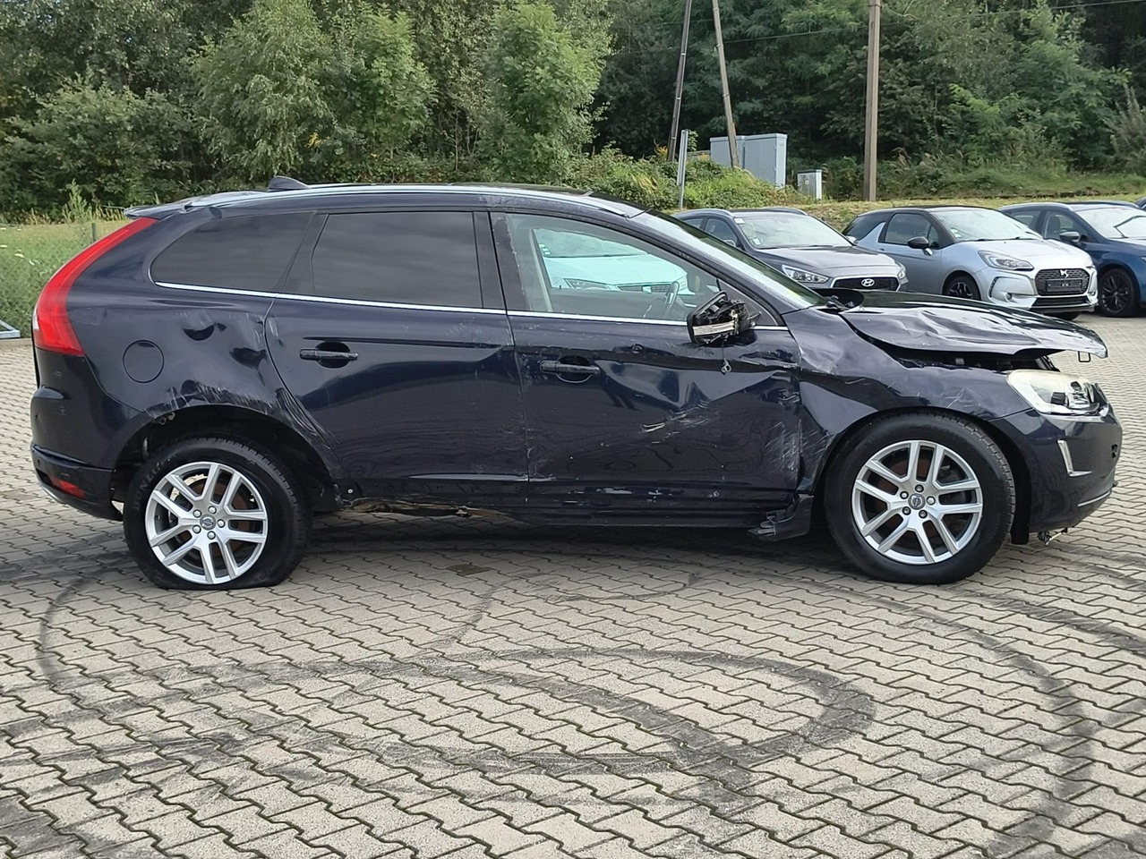 Volvo XC 60 - obrazek 8