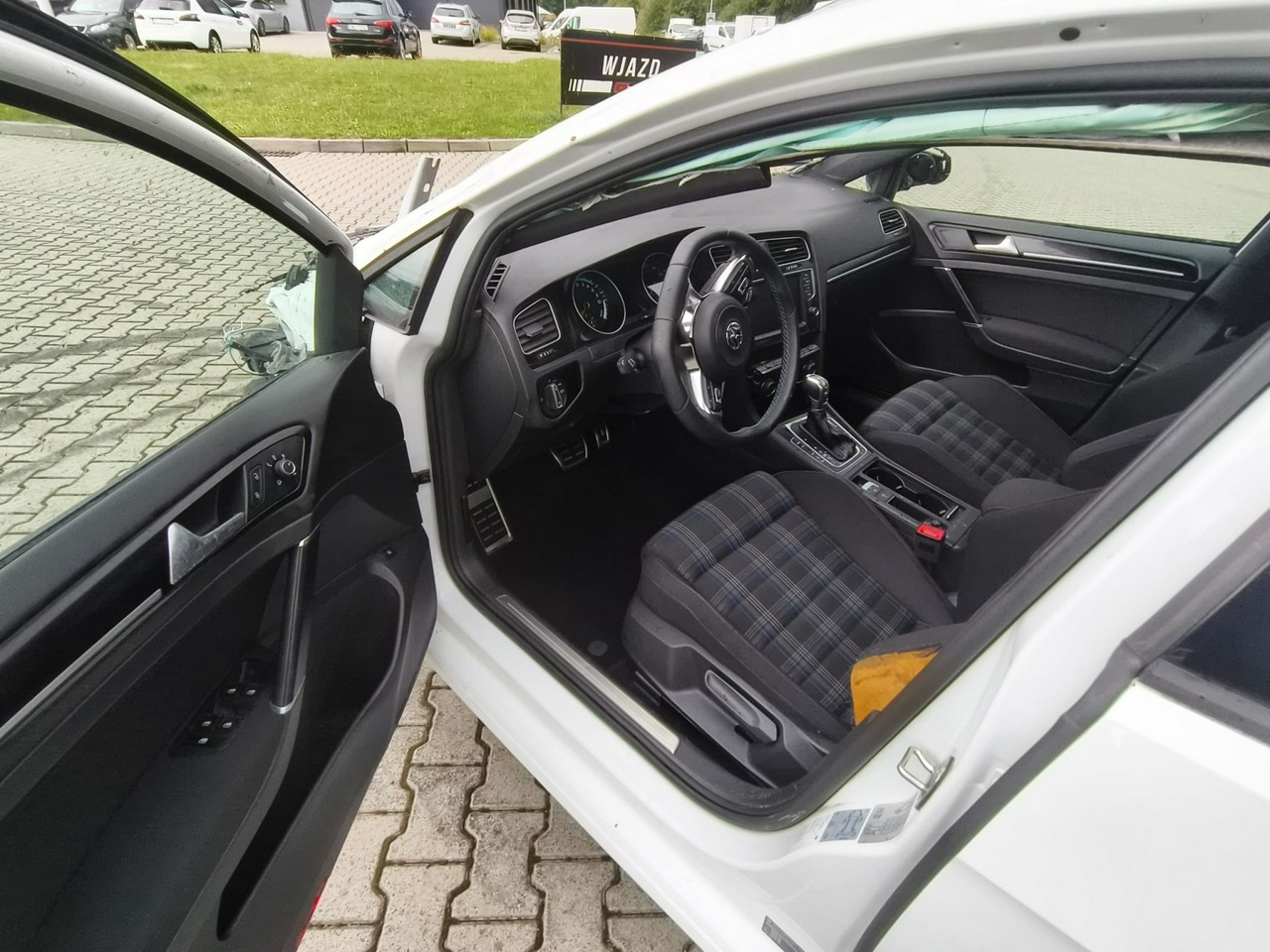 Volkswagen Golf - obrazek 6