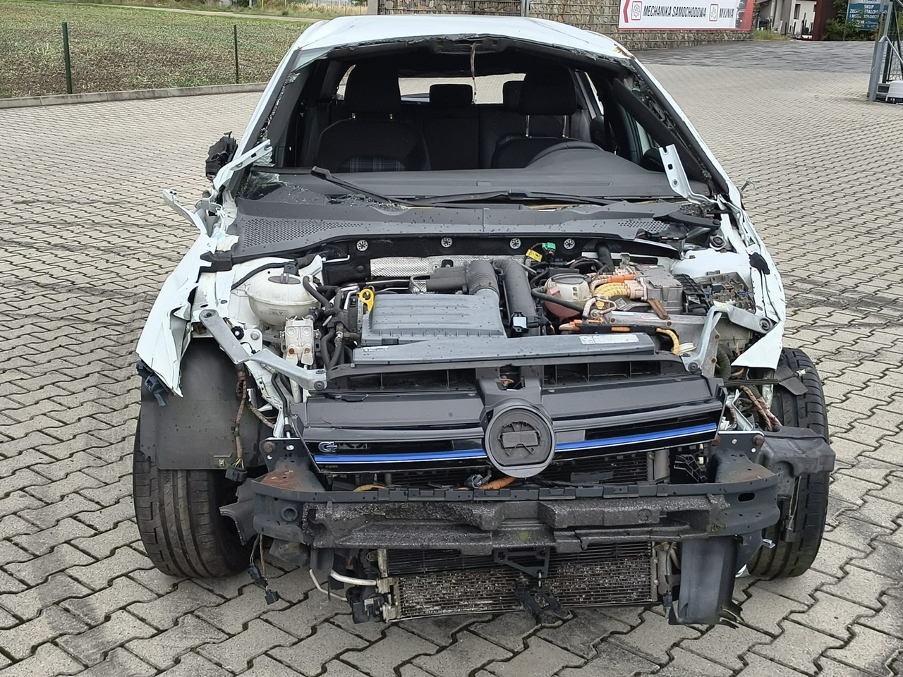 Volkswagen Golf - obrazek 2