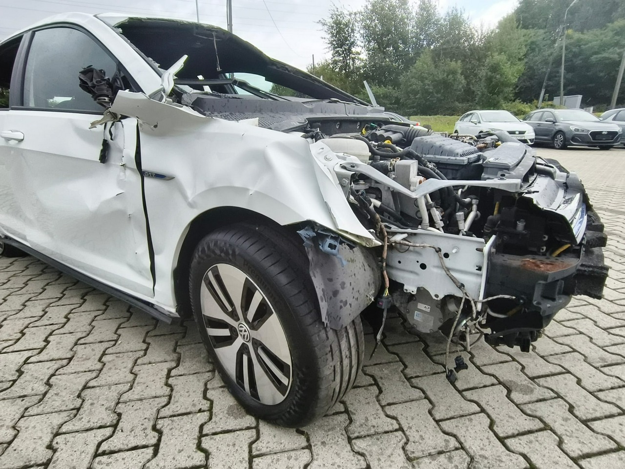 Volkswagen Golf - obrazek 13