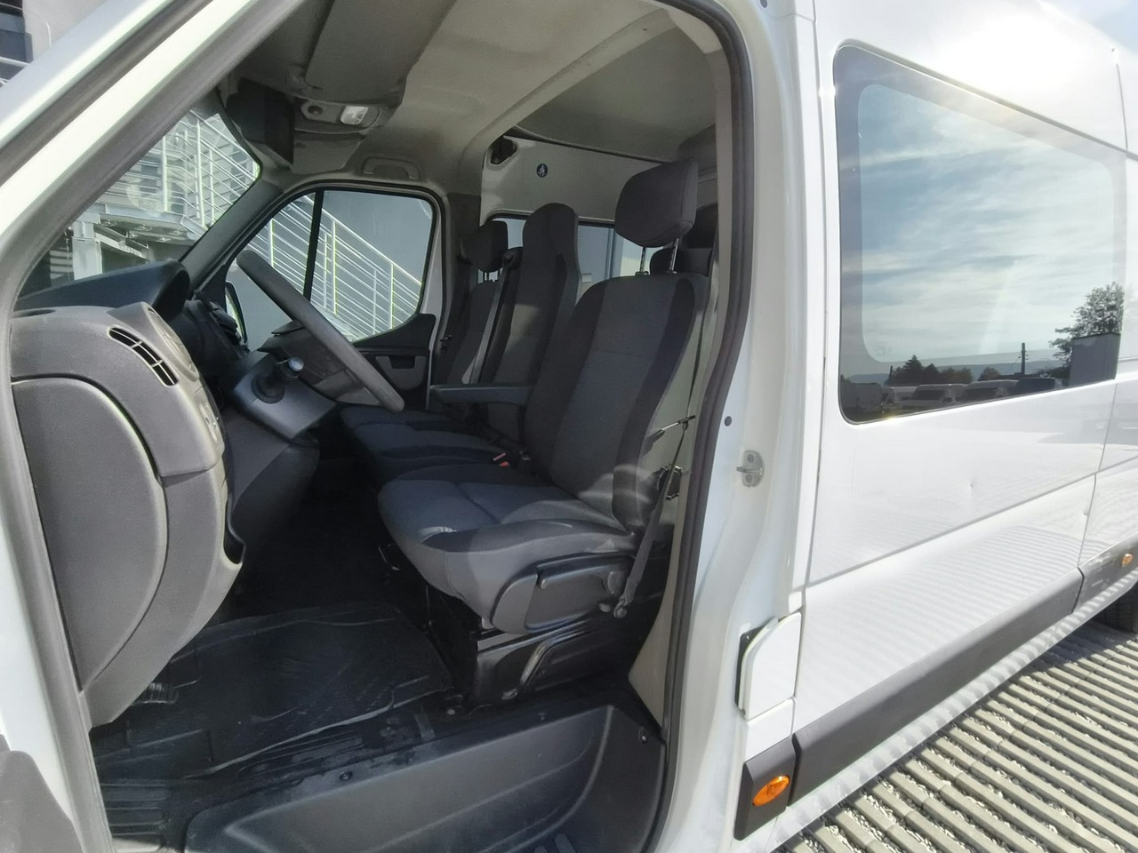 Renault Master - obrazek 9