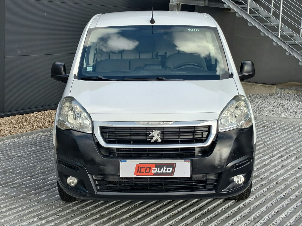 Peugeot Partner - obrazek 2