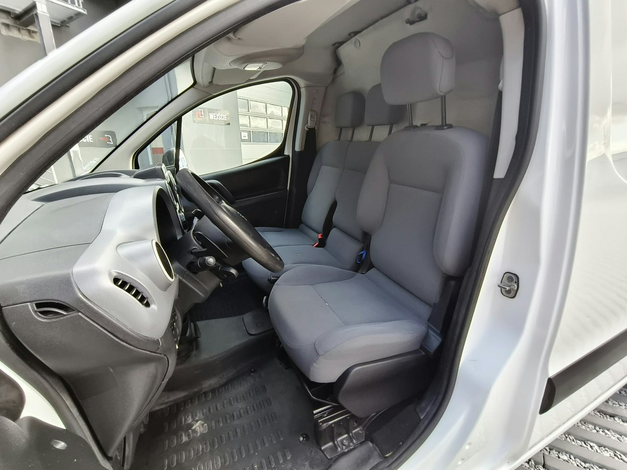 Peugeot Partner - obrazek 10