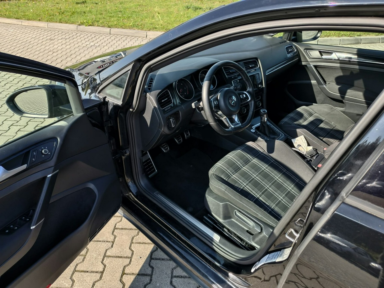 Volkswagen Golf - obrazek 10
