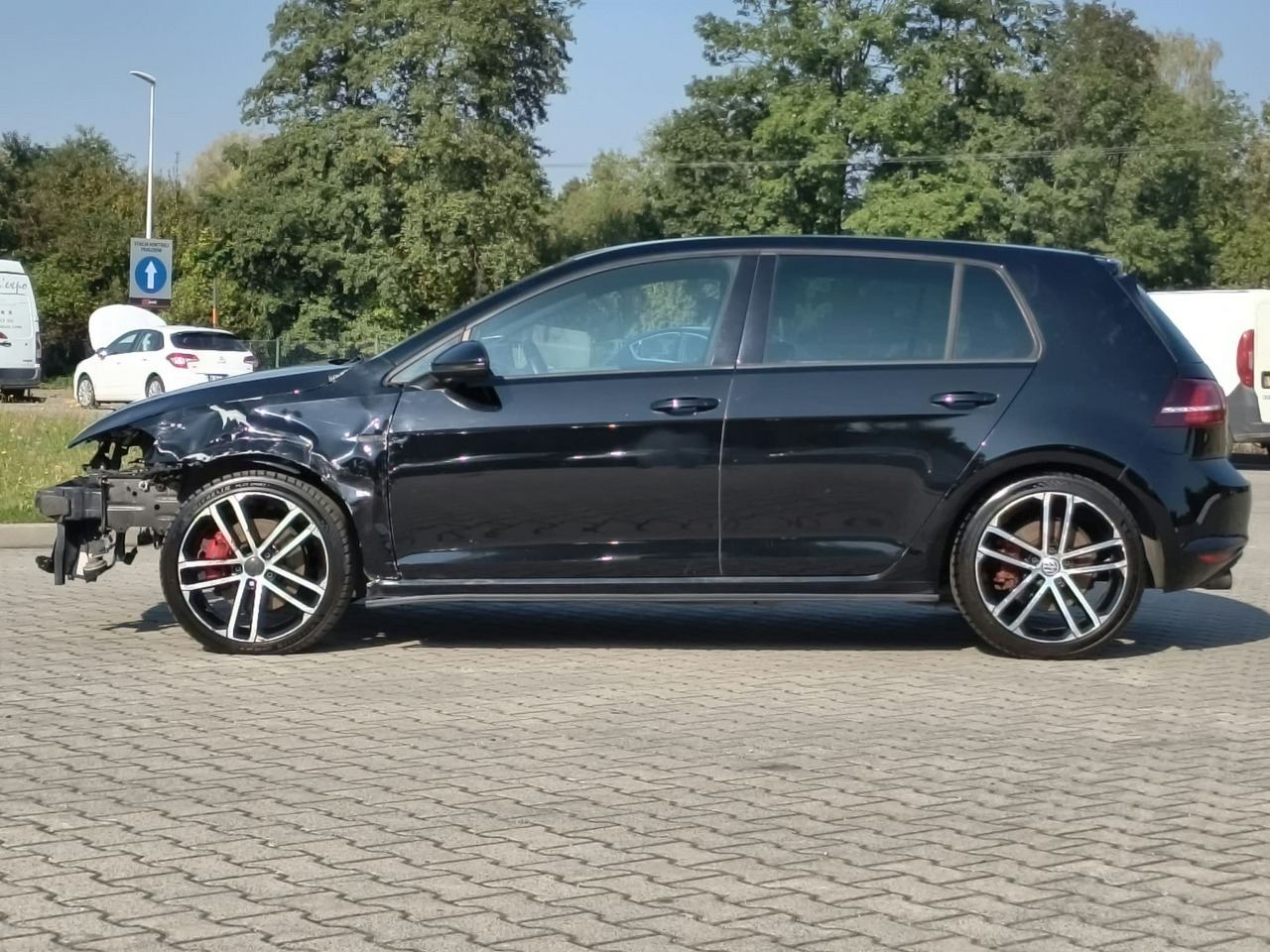 Volkswagen Golf - obrazek 4